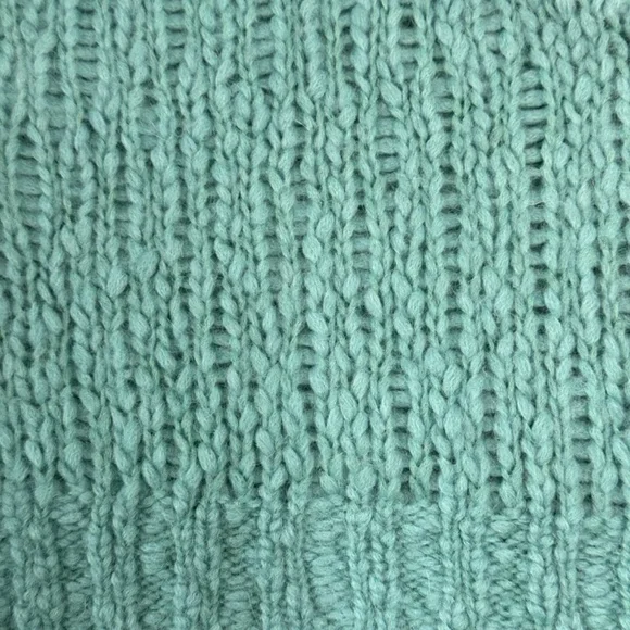 Everlane - The Lofty-knit Henley - Green - Picture 5 of 8